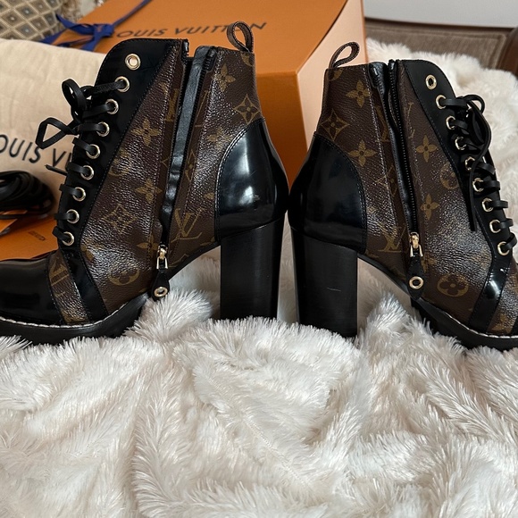Authentic Louis Vuitton - Star Trail Ankle Boot - Picture 3 of 10